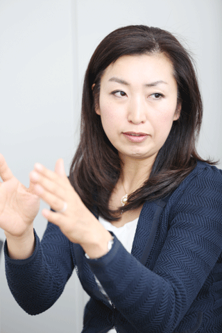 交渉トレーナーであり、「育休プチMBA勉強会」副代表の小早川優子さん