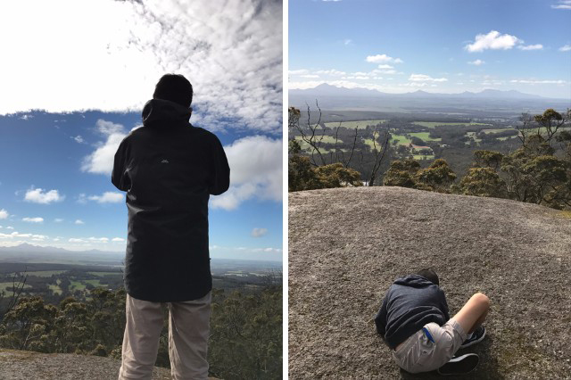 『左』：ポロングラップ国立公園にて。向こうに見えるのはスターリング山脈。「青春の旅」、長男。／『右』：「ミクロの旅」、次男。